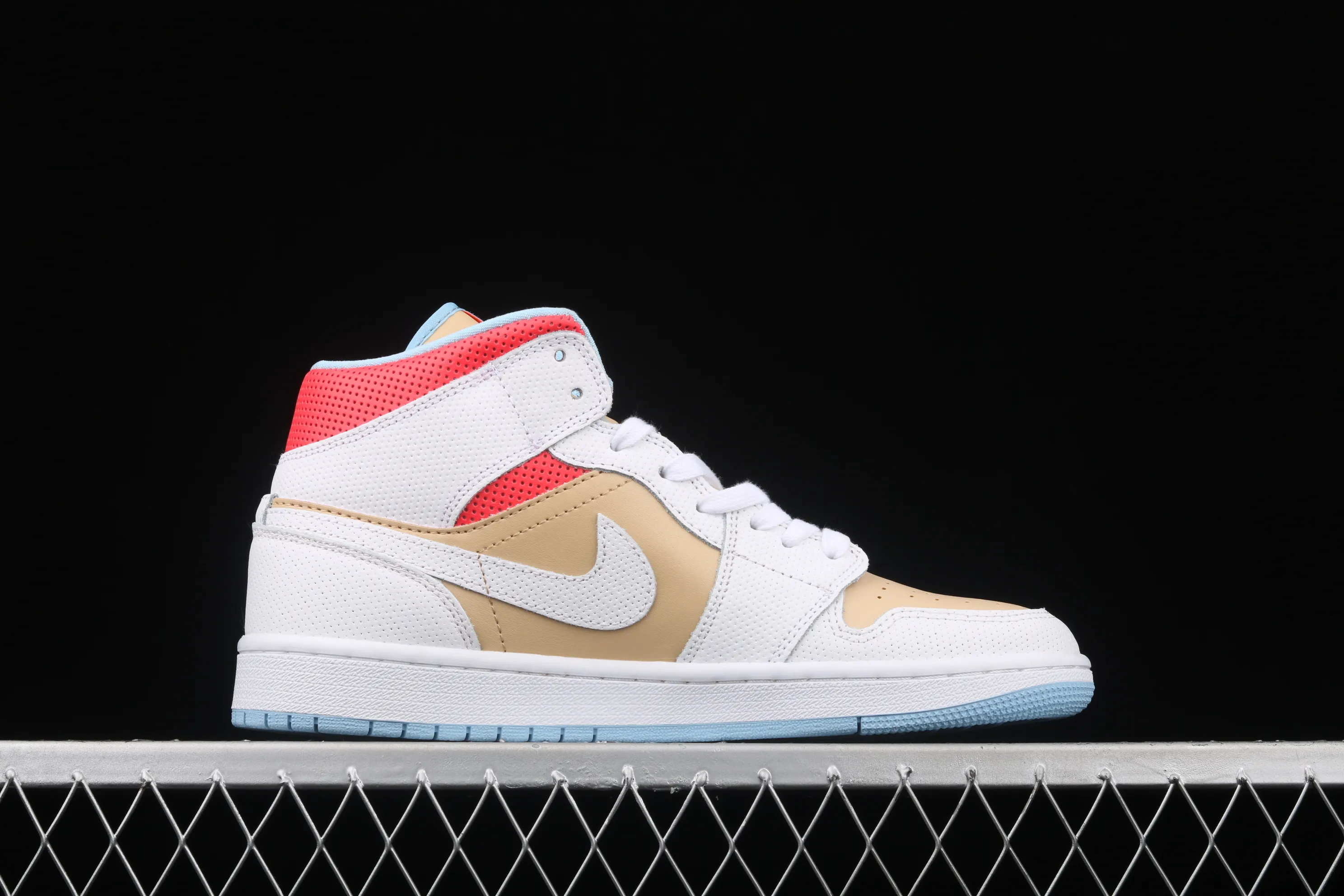 All Categories Air Jordan Jordan Series Basketball Shoes Air Jordan 1 Mid Air Jordan 1 Mid SE AJ1 Joe 1 Sesame Color China Basketball Shoes CZ0774-200